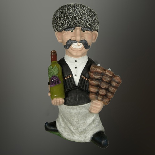 Фигура садовая ШАШЛЫЧНИК С БУТЫЛКОЙ _1