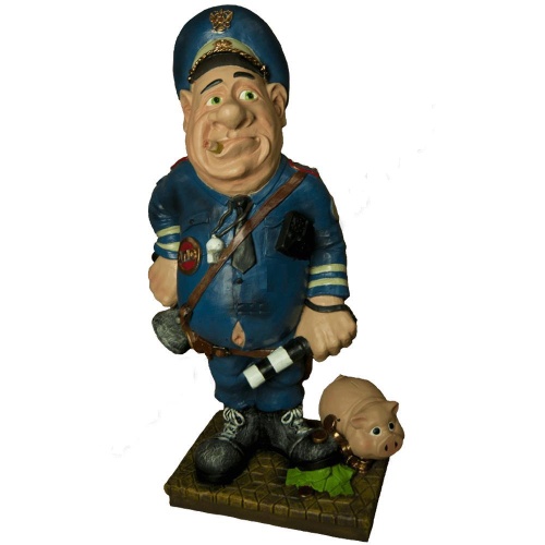 Фигура садовая ПОЛИЦЕЙСКИЙ СО СВИНКОЙ_ 1